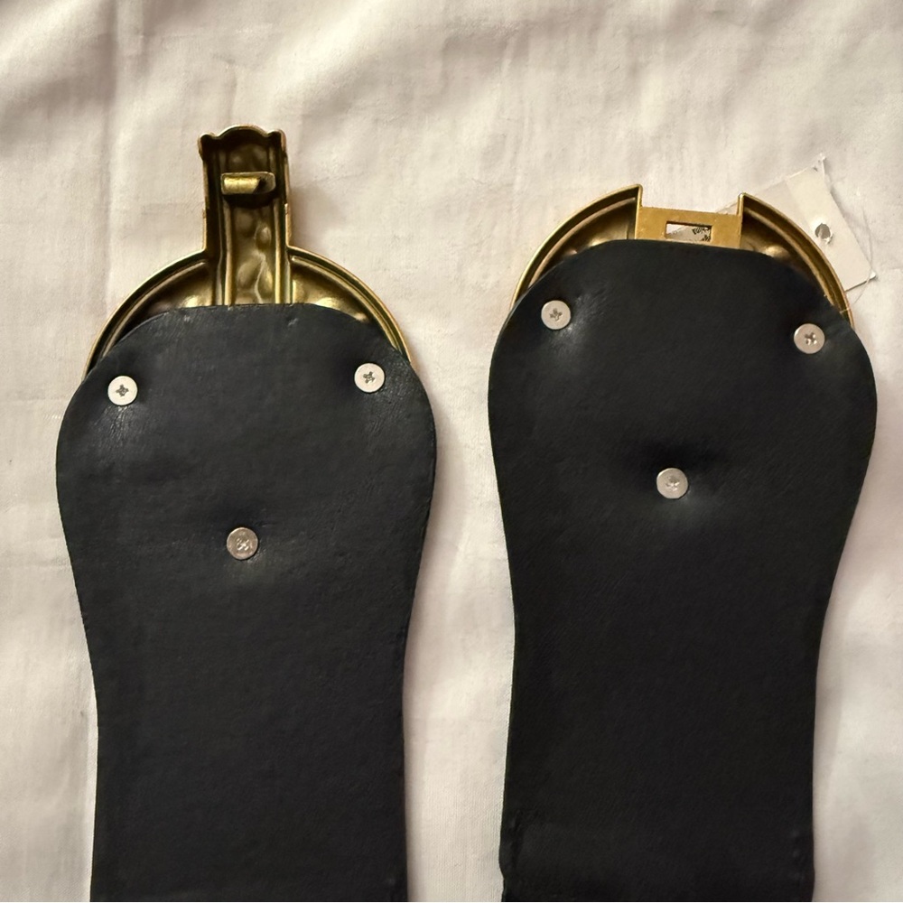 Black elastic waistband belt with old gold tone buckle - Picture 8 of 9